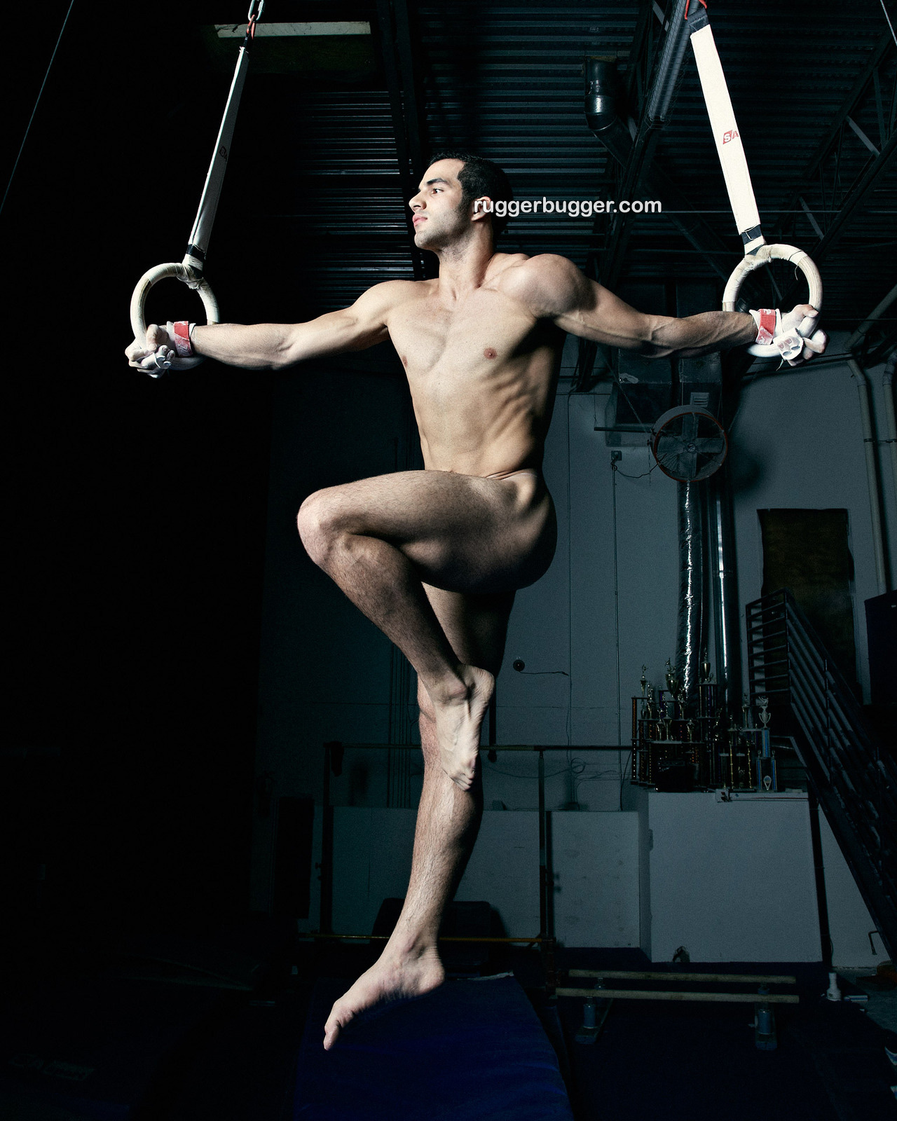 Ruggerbugger have amazing photos of Cuban-American gymnast Danell Leyva nak...
