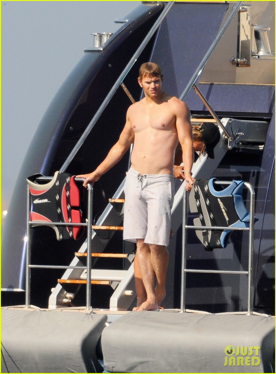 Kellan Lutz 2 by Male Stars